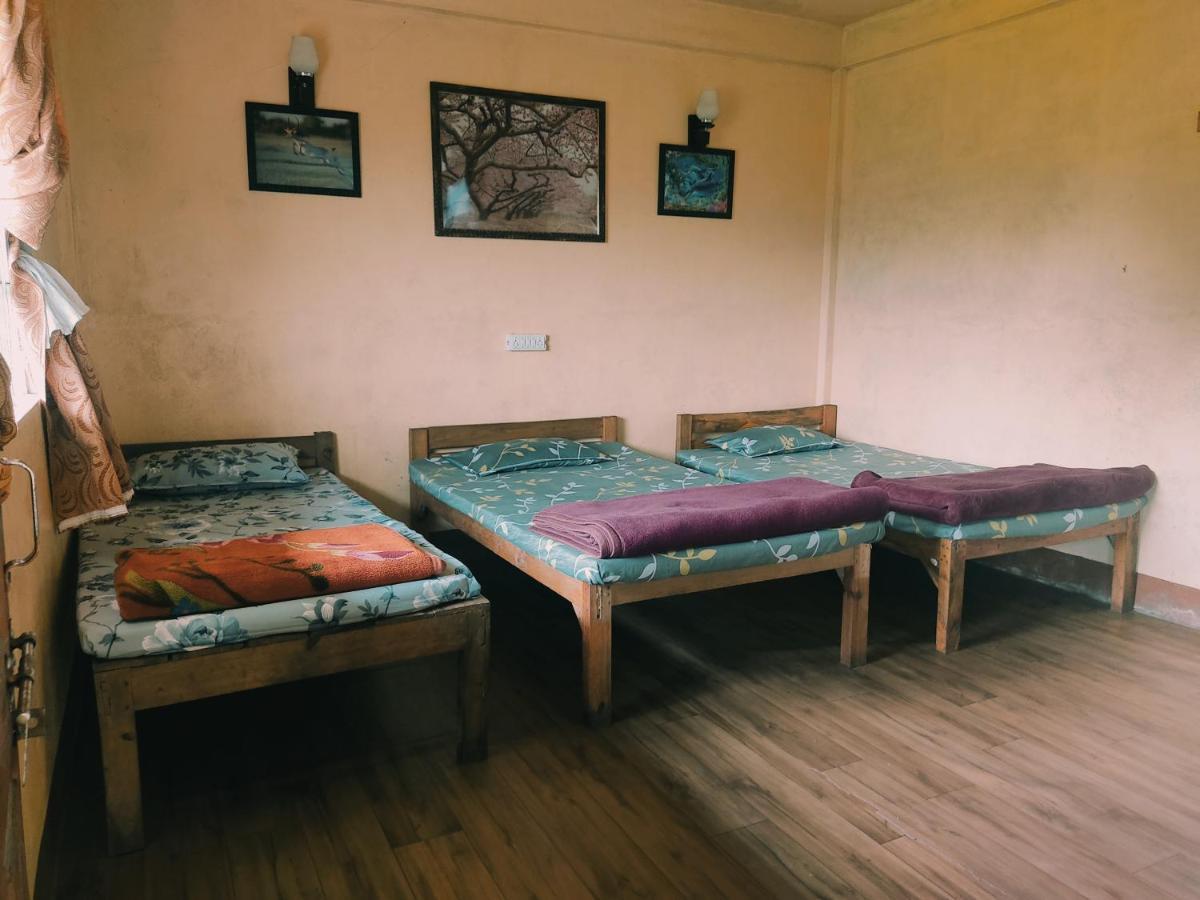 D Cloud Guesthouse Cherrapunji Bagian luar foto